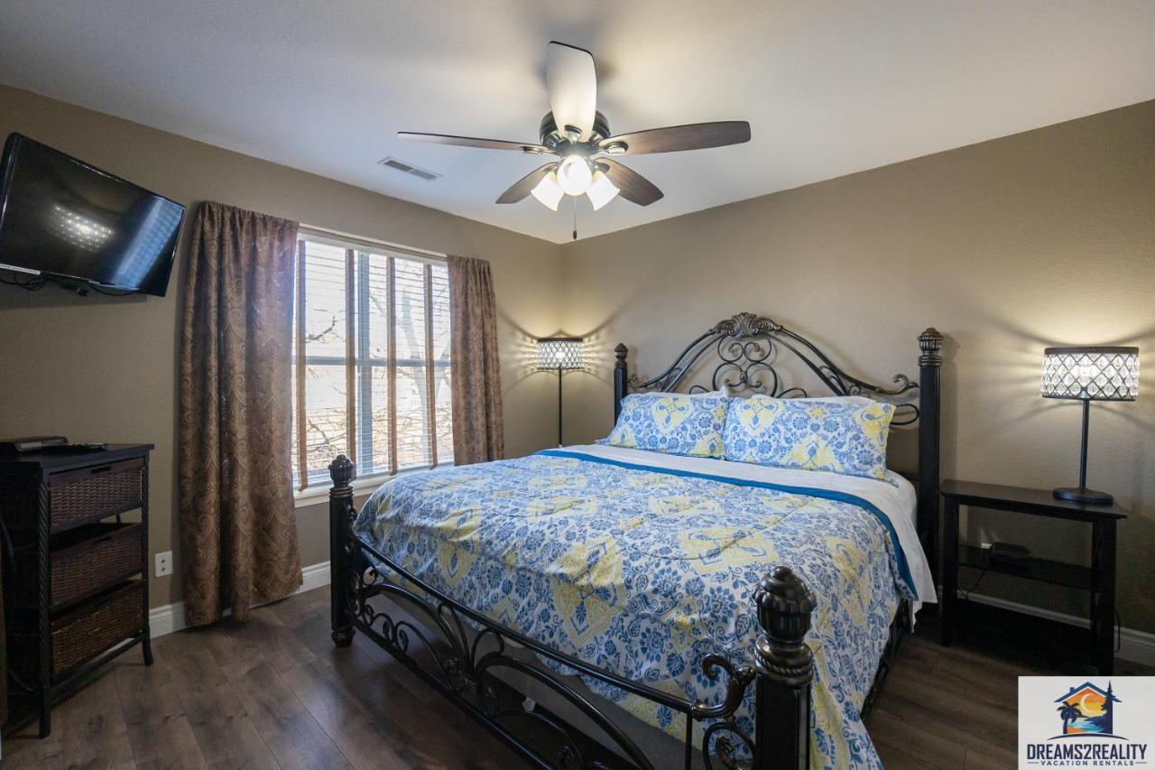 2Br Walk-In Condo - Near The 76 Strip - Pool - Free Tickets Included - Clc-6 برانسون المظهر الخارجي الصورة